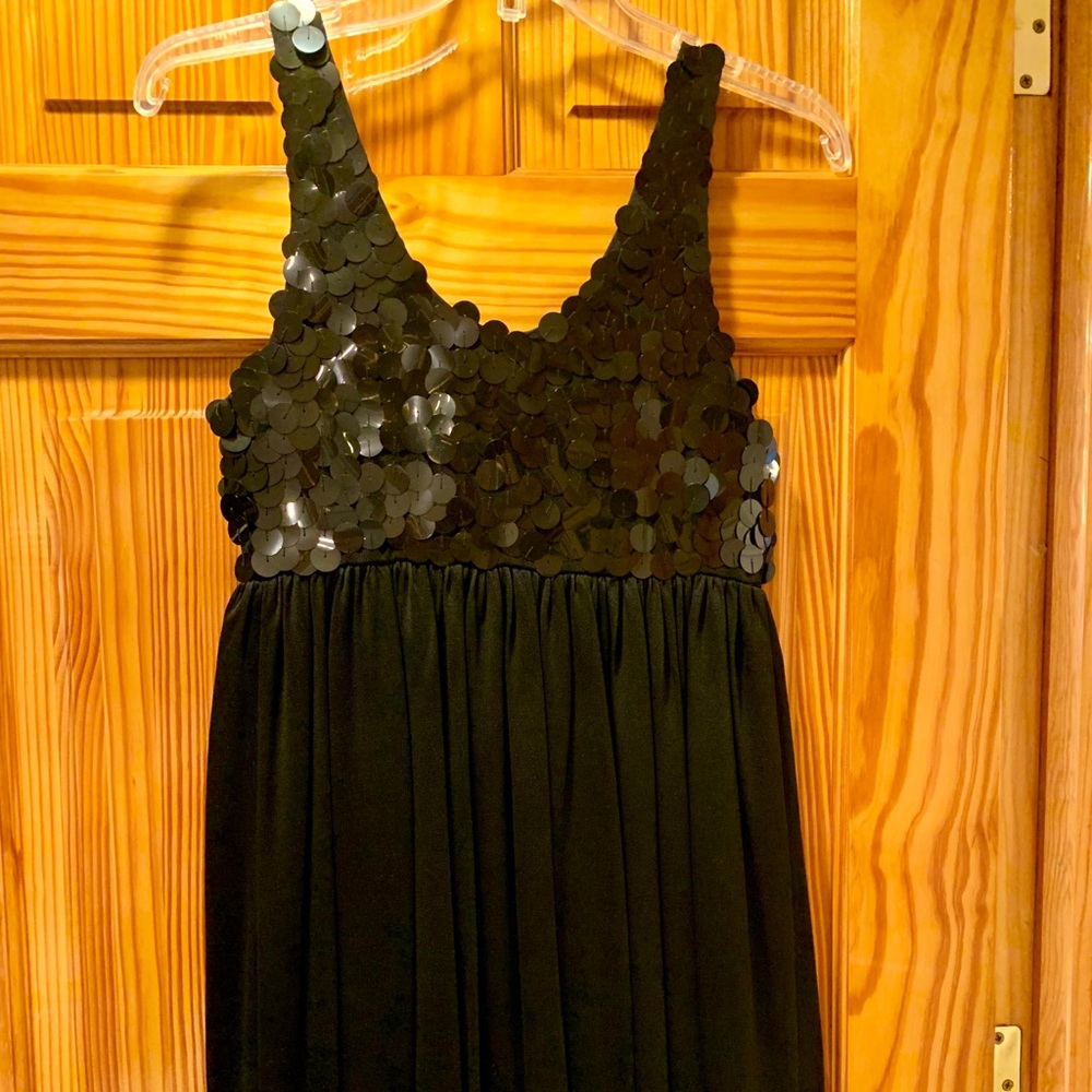 Alice + Olivia sleeveless dress with sequins